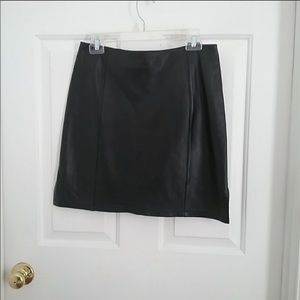 Kelly Kouri Genuine Leather Skirt sz 8
